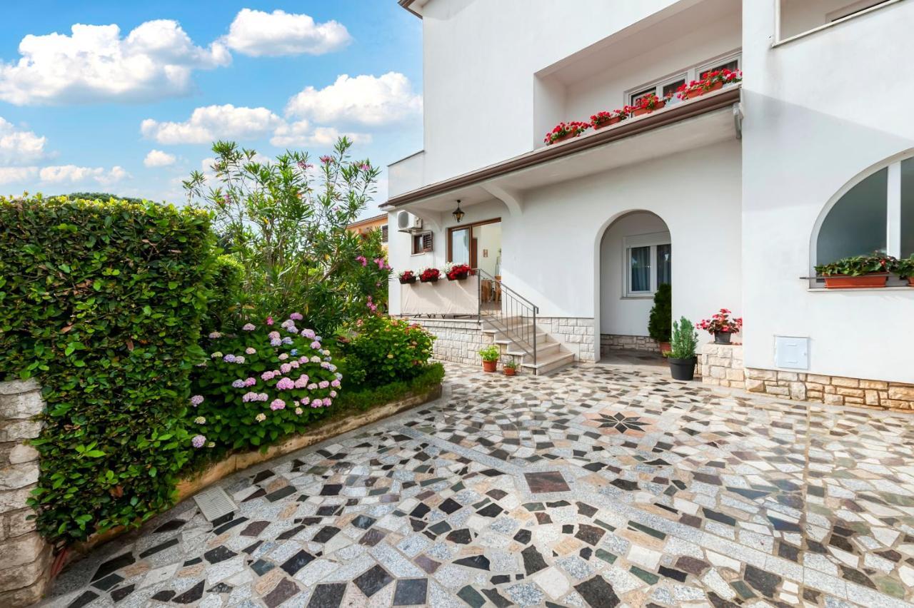 Apartments Sandra Rovinj Zewnętrze zdjęcie