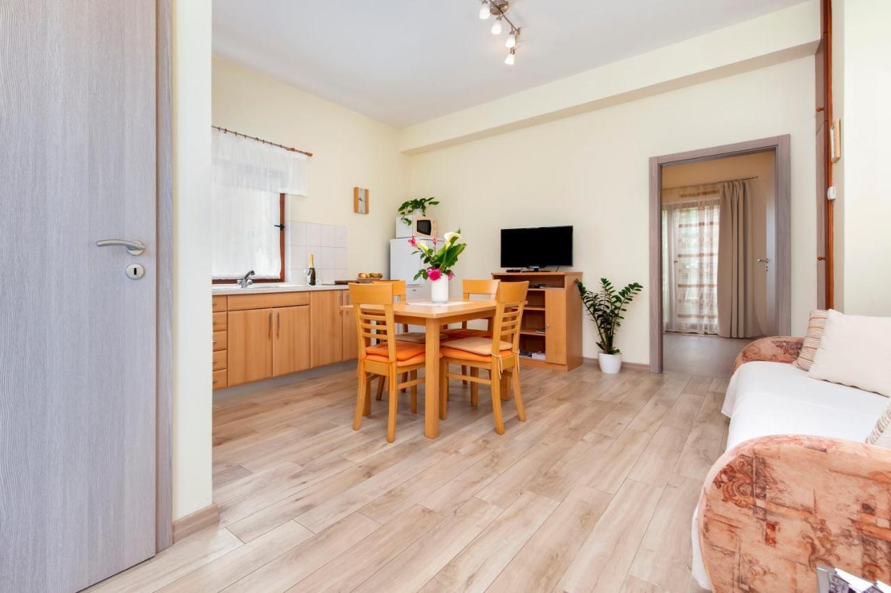 Apartments Sandra Rovinj Zewnętrze zdjęcie