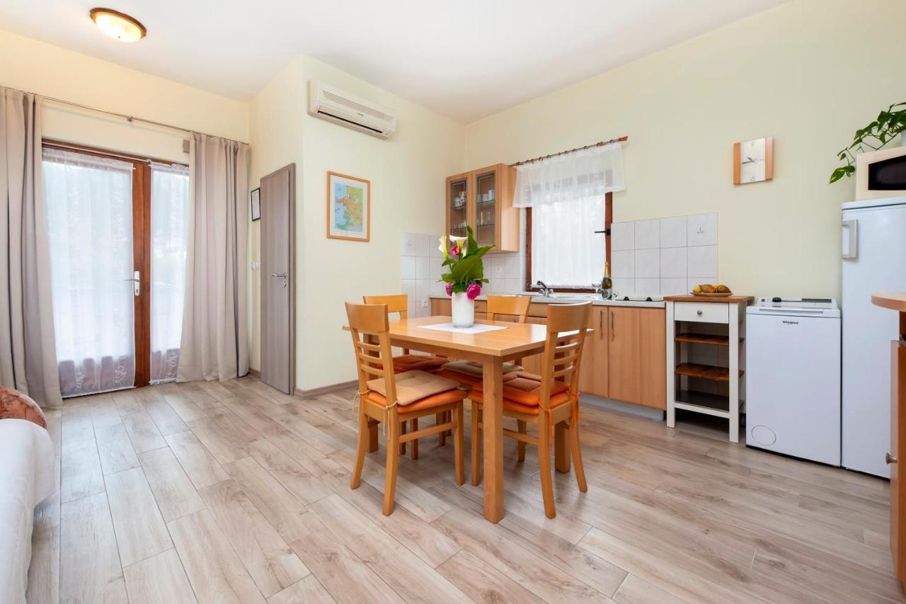 Apartments Sandra Rovinj Zewnętrze zdjęcie