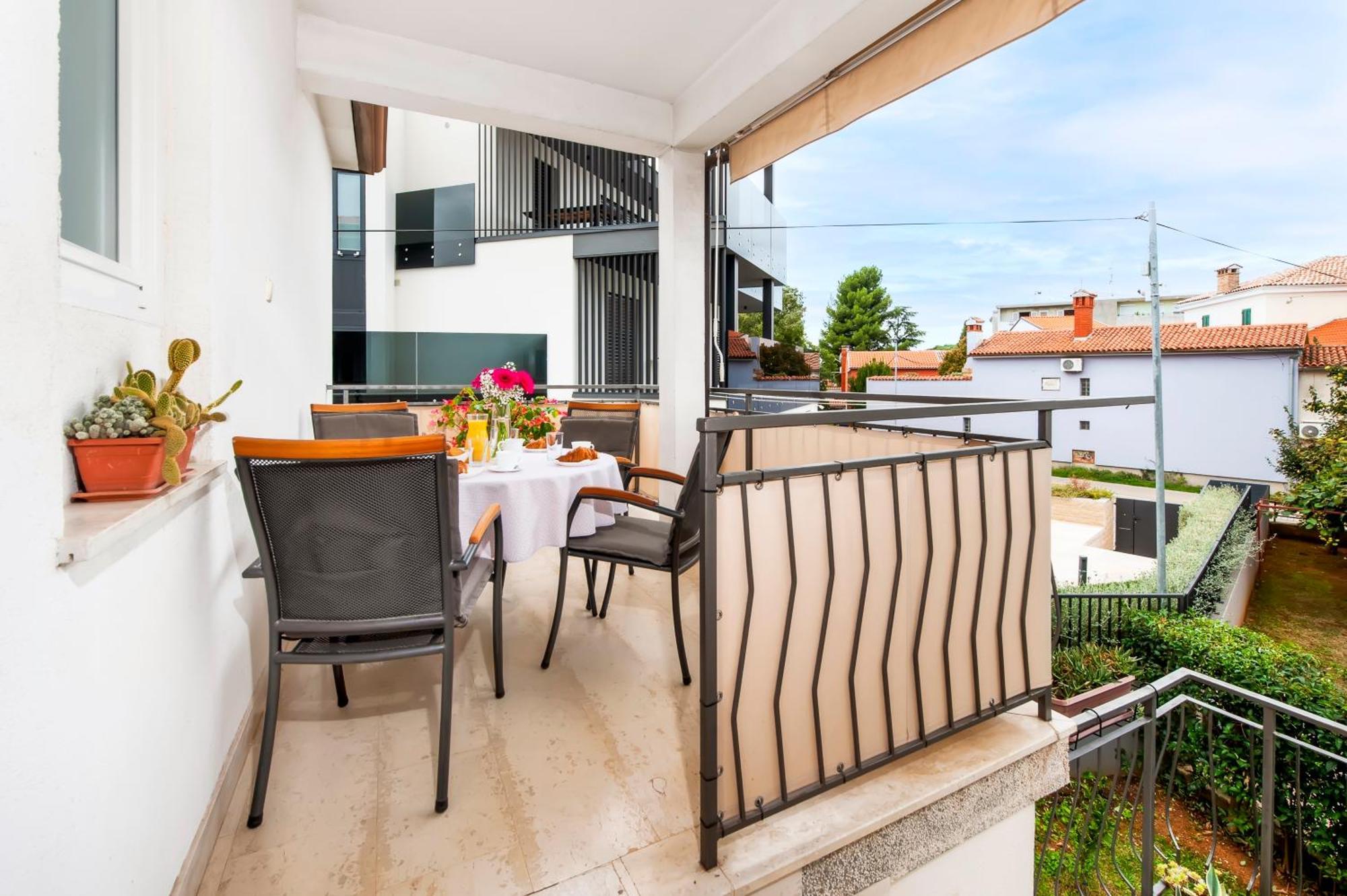 Apartments Sandra Rovinj Zewnętrze zdjęcie